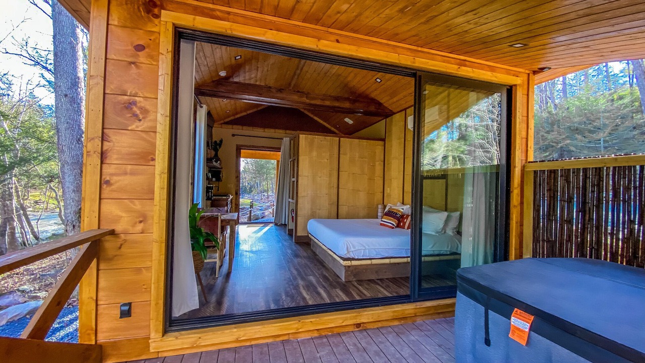 Photo of Bedroom in Goldbond