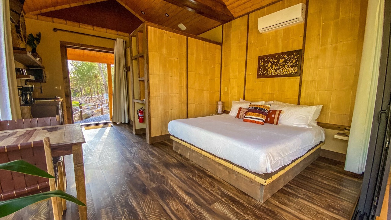 Photo of Bedroom in Goldbond