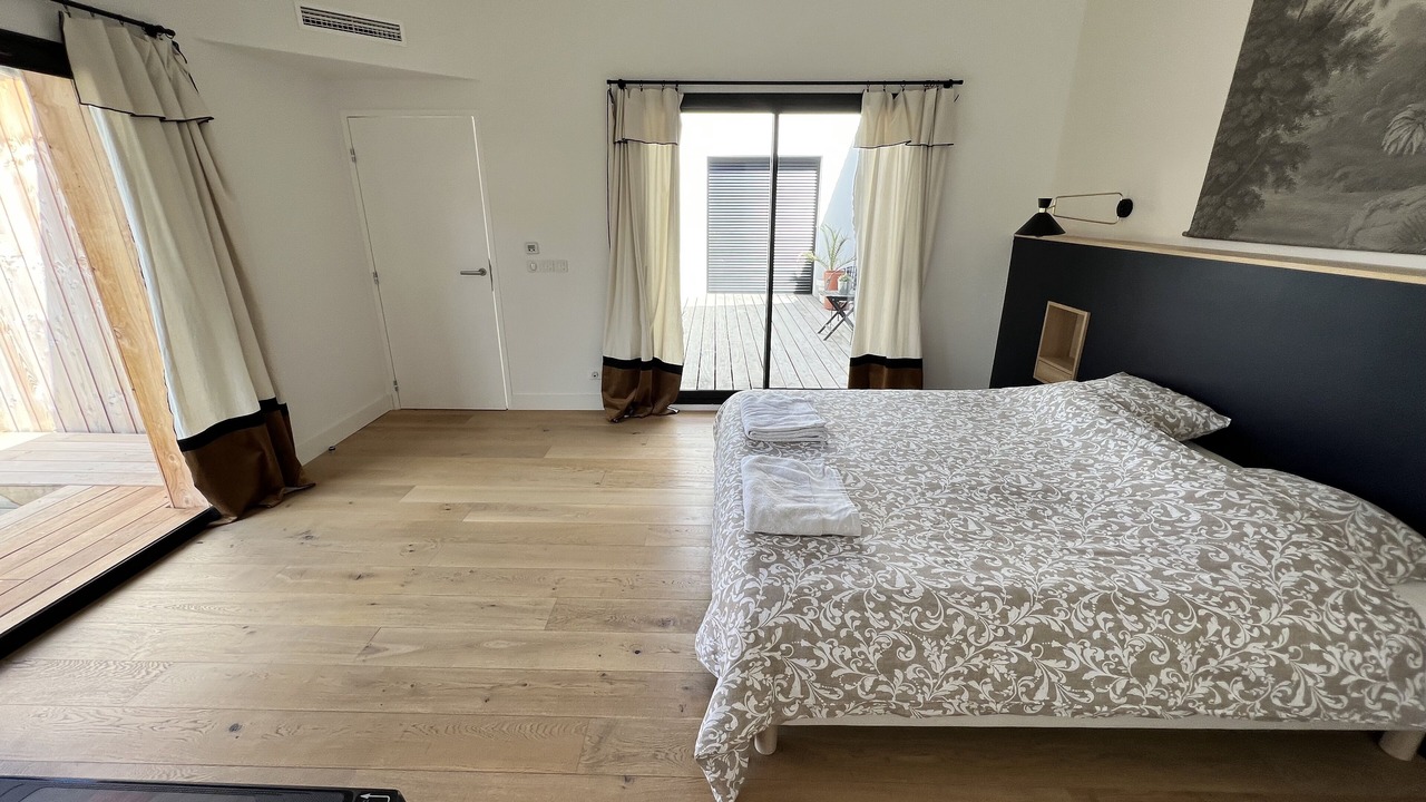 Photo of Bedroom in Bordeaux-Lac