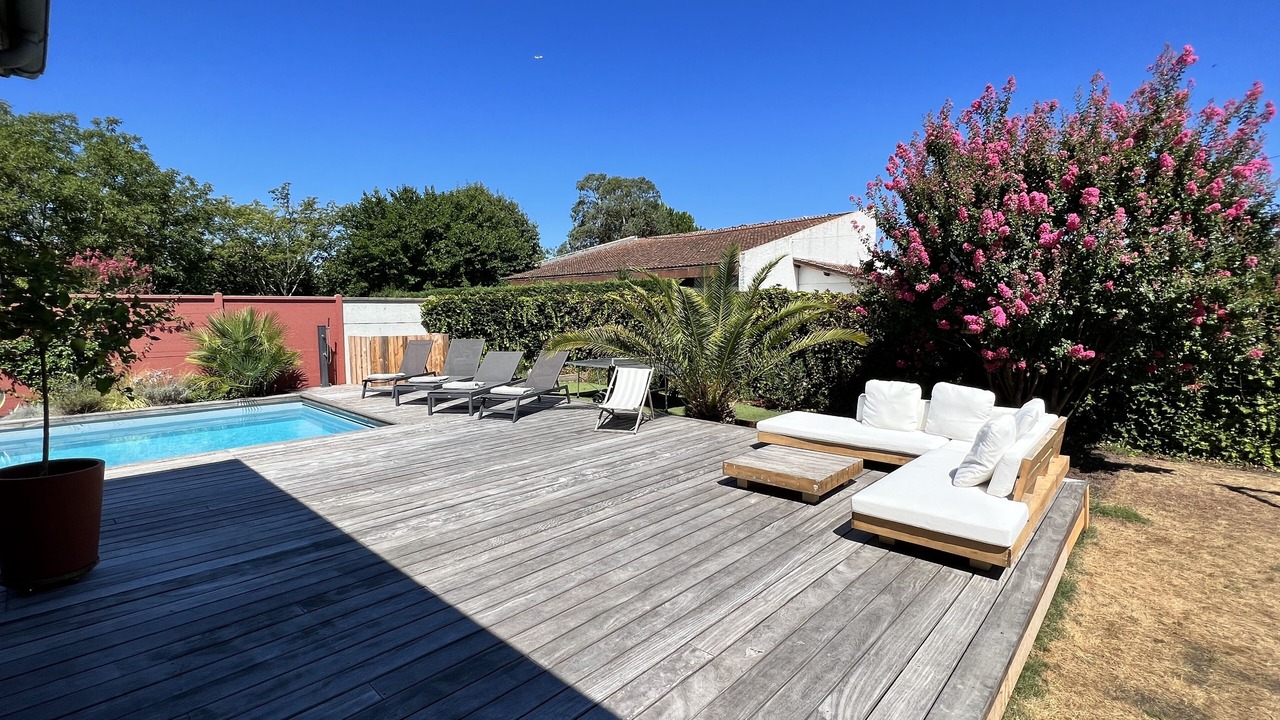 Photo of Patio Balcony in Bordeaux-Lac