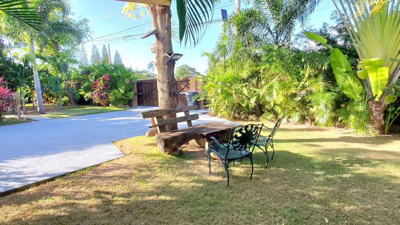Photo of Patio Balcony in Runaway Bay