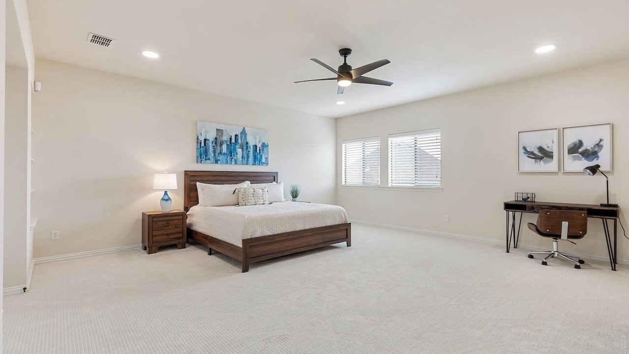 Photo of Bedroom in Fairview