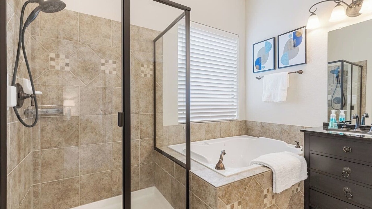 Photo of Bathroom in Fairview