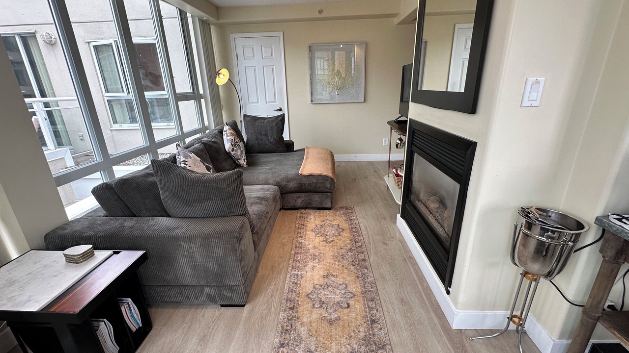 Photo of Livingroom in Downtown Vancouver