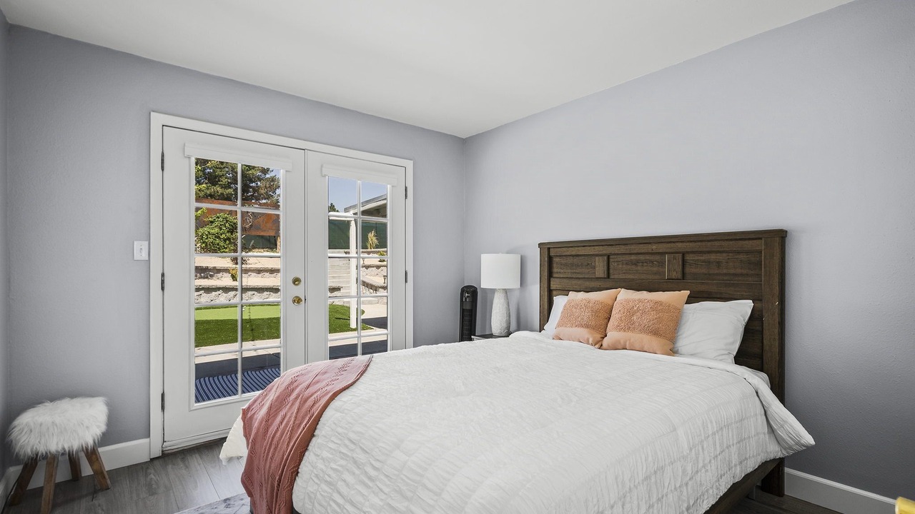 Photo of Bedroom in West University