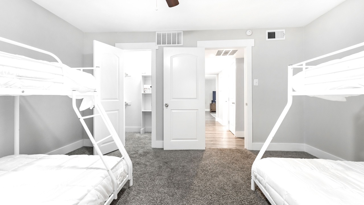 Photo of Bedroom in Arlington
