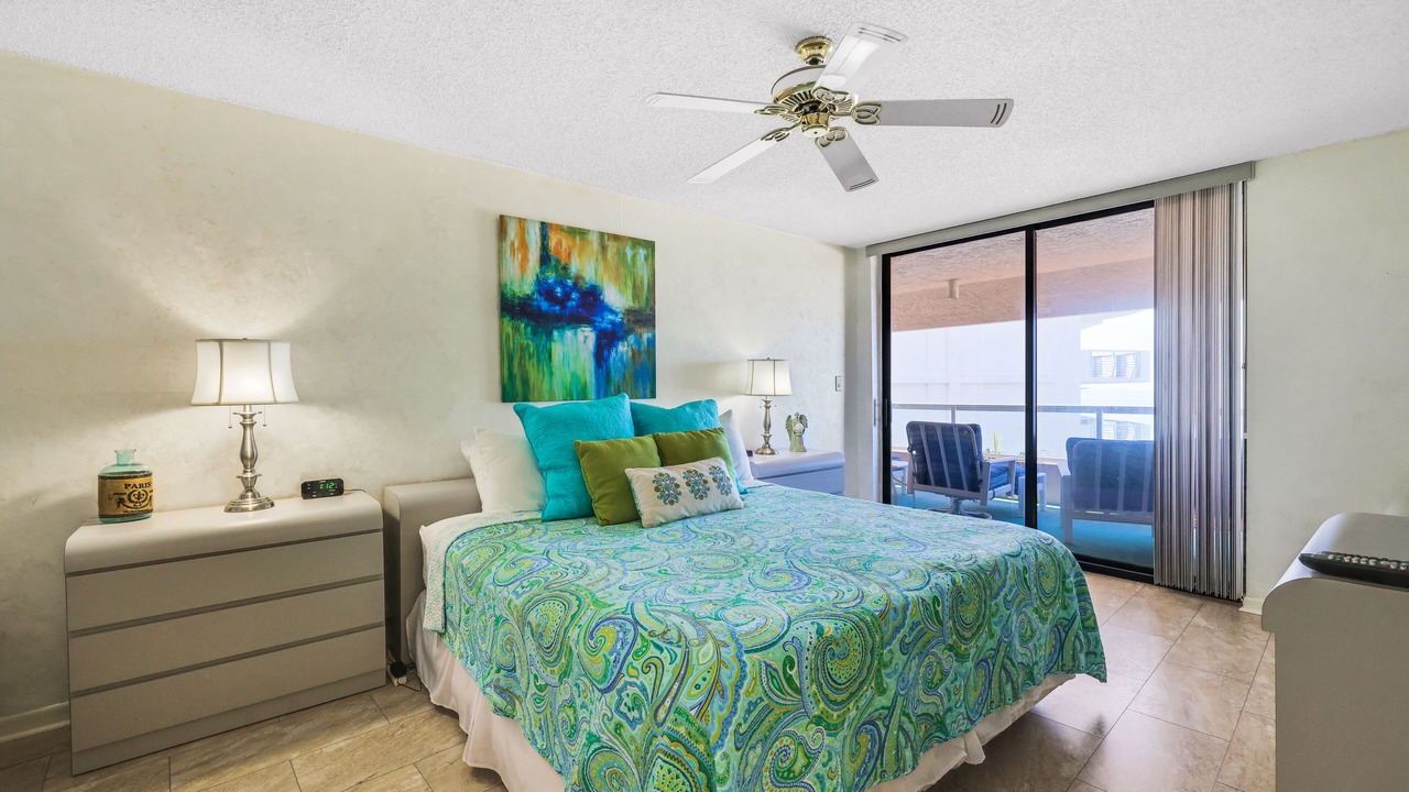 Photo of Bedroom in Sand Key