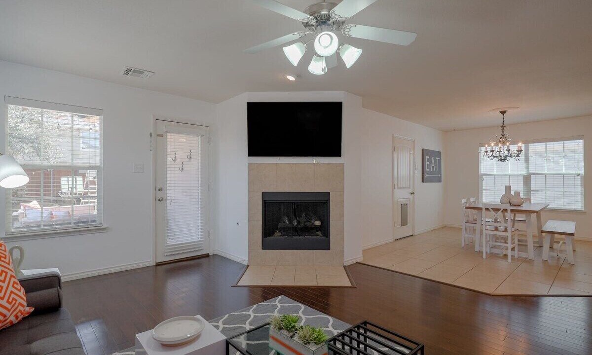 Photo of Livingroom in McKinney