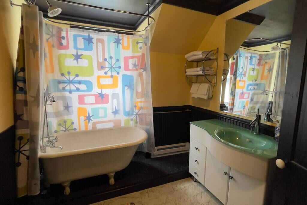 Photo of Bathroom in Bellefonte
