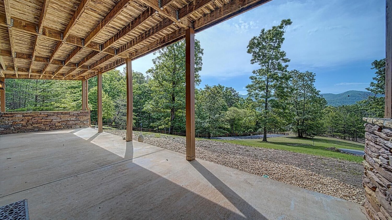 Photo of Outdoor in Young Harris