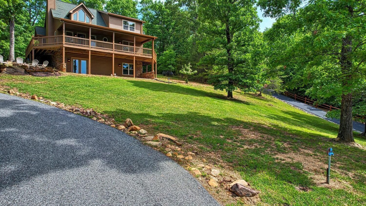 Photo of Outdoor in Young Harris