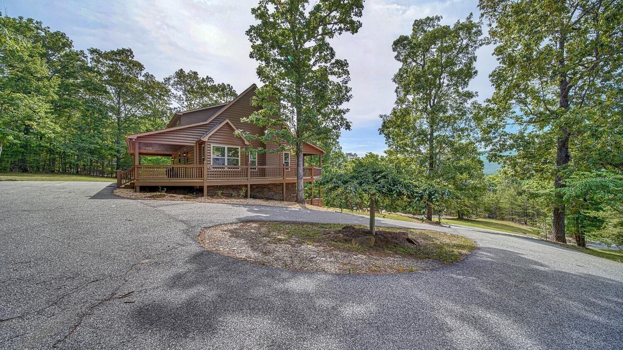 Photo of Outdoor in Young Harris