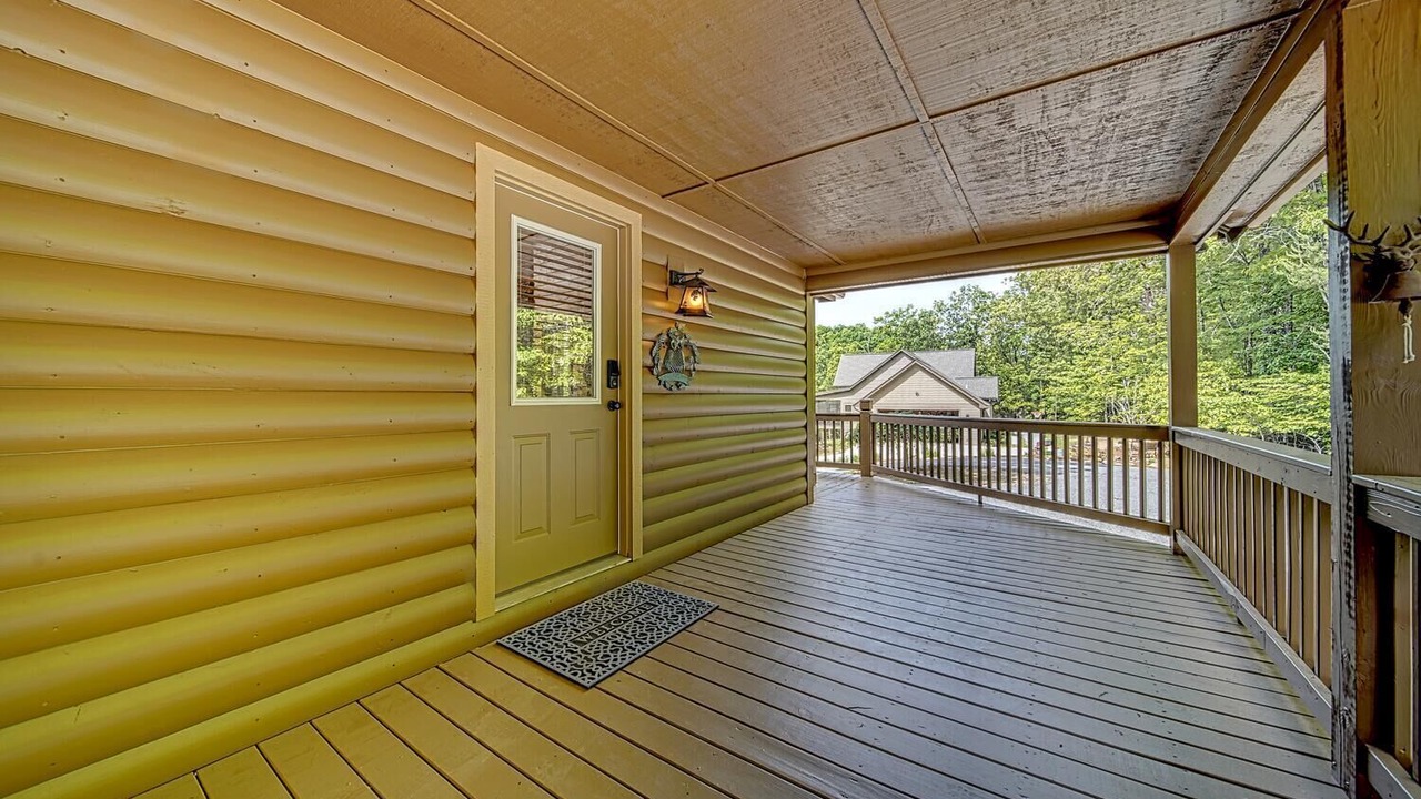 Photo of Patio Balcony in Young Harris