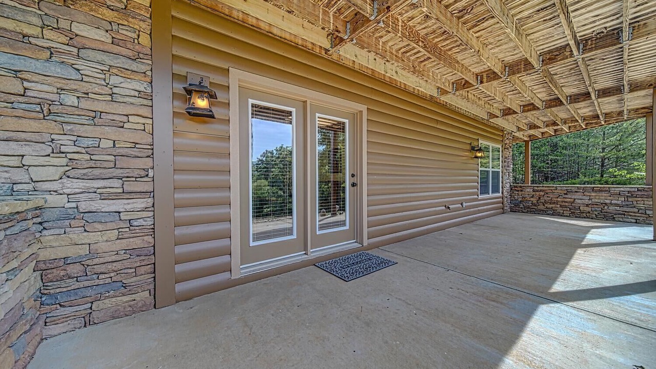 Photo of Patio Balcony in Young Harris