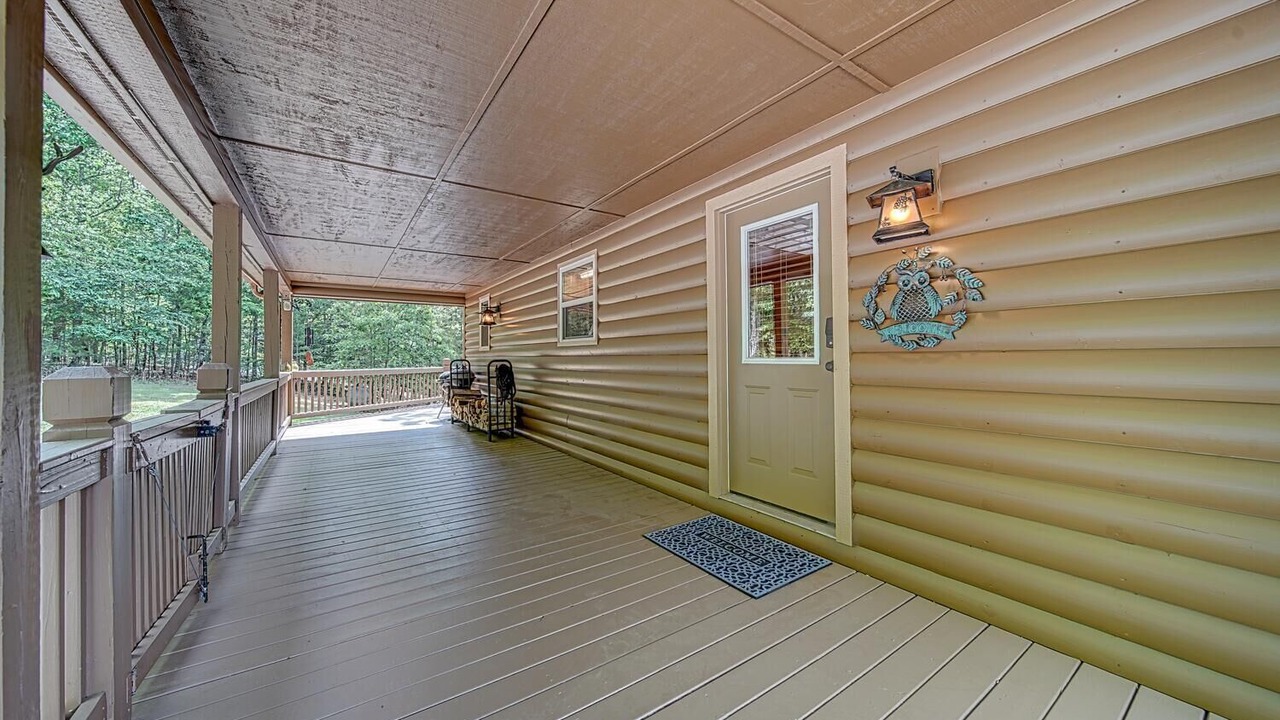 Photo of Patio Balcony in Young Harris