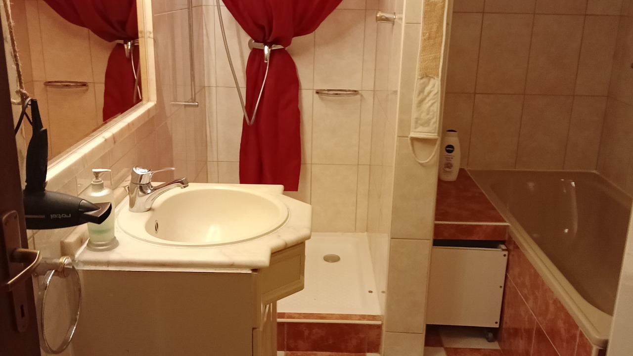 Photo of Bathroom in Montreux