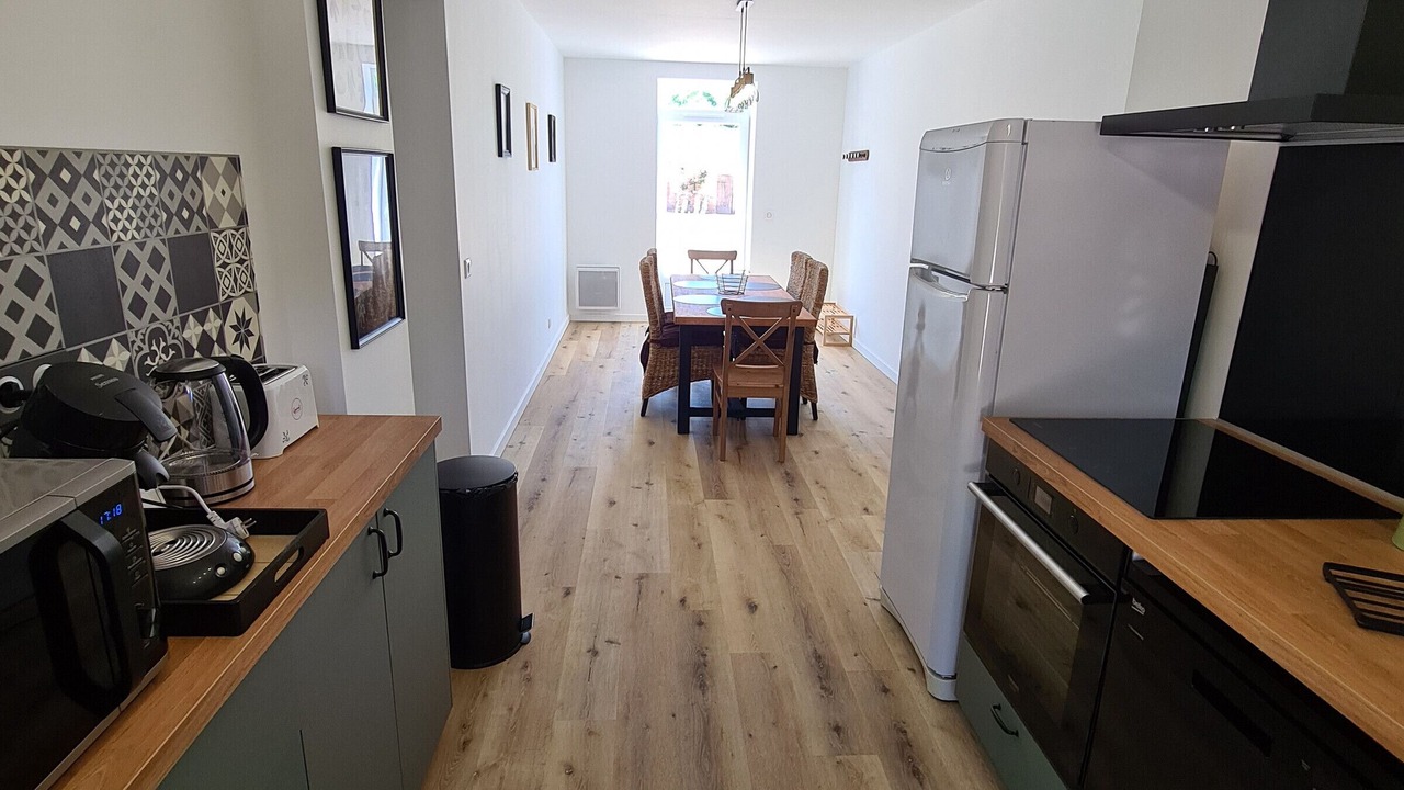 Photo of Kitchen in Vannes-sur-Cosson