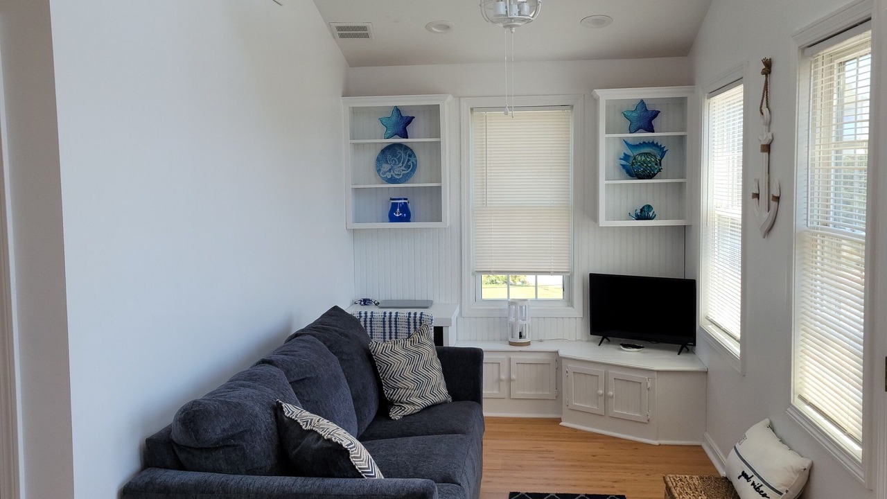 Photo of Livingroom in Snug Harbor