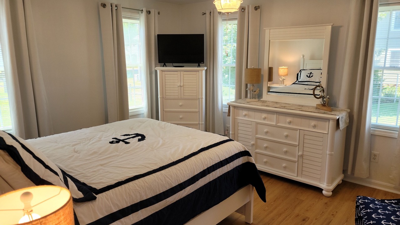 Photo of Bedroom in Snug Harbor