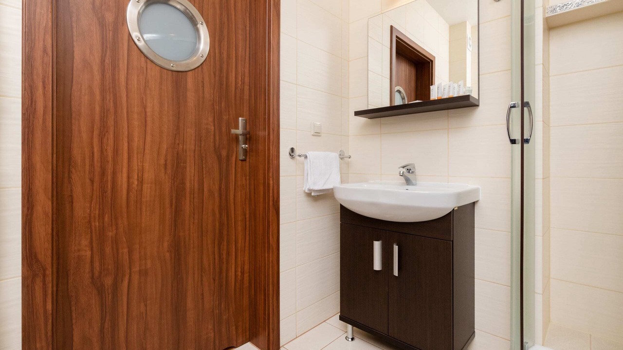 Photo of Bathroom in Puck