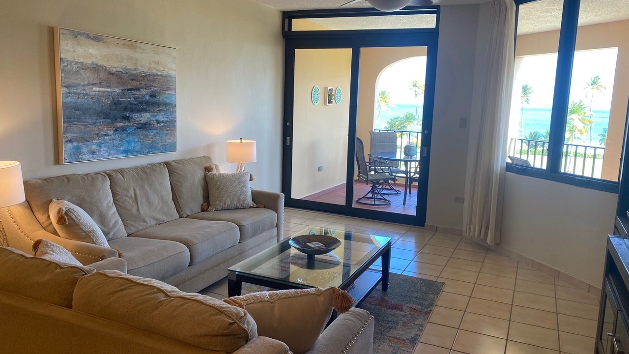 Photo of Livingroom in Candelero Abajo
