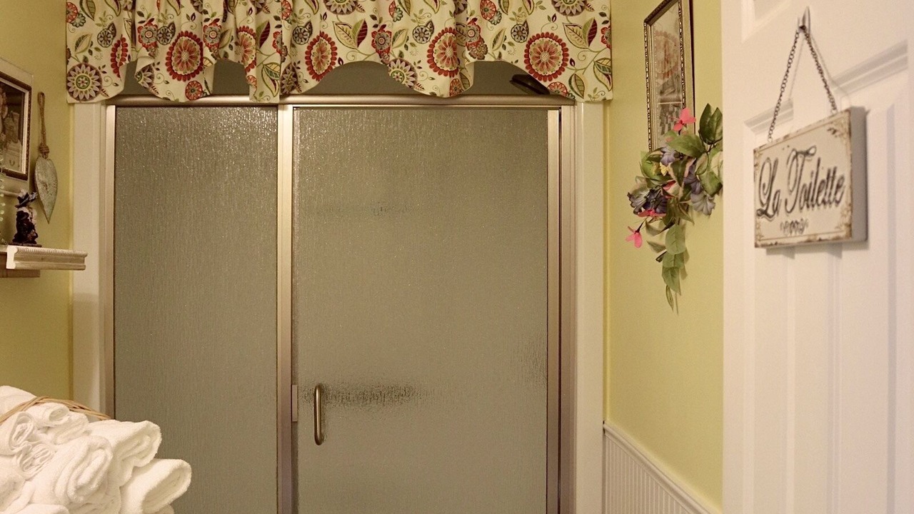 Photo of Bathroom in Misquamicut
