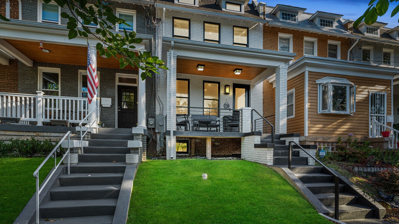 Photo of Outdoor in 16th Street Heights