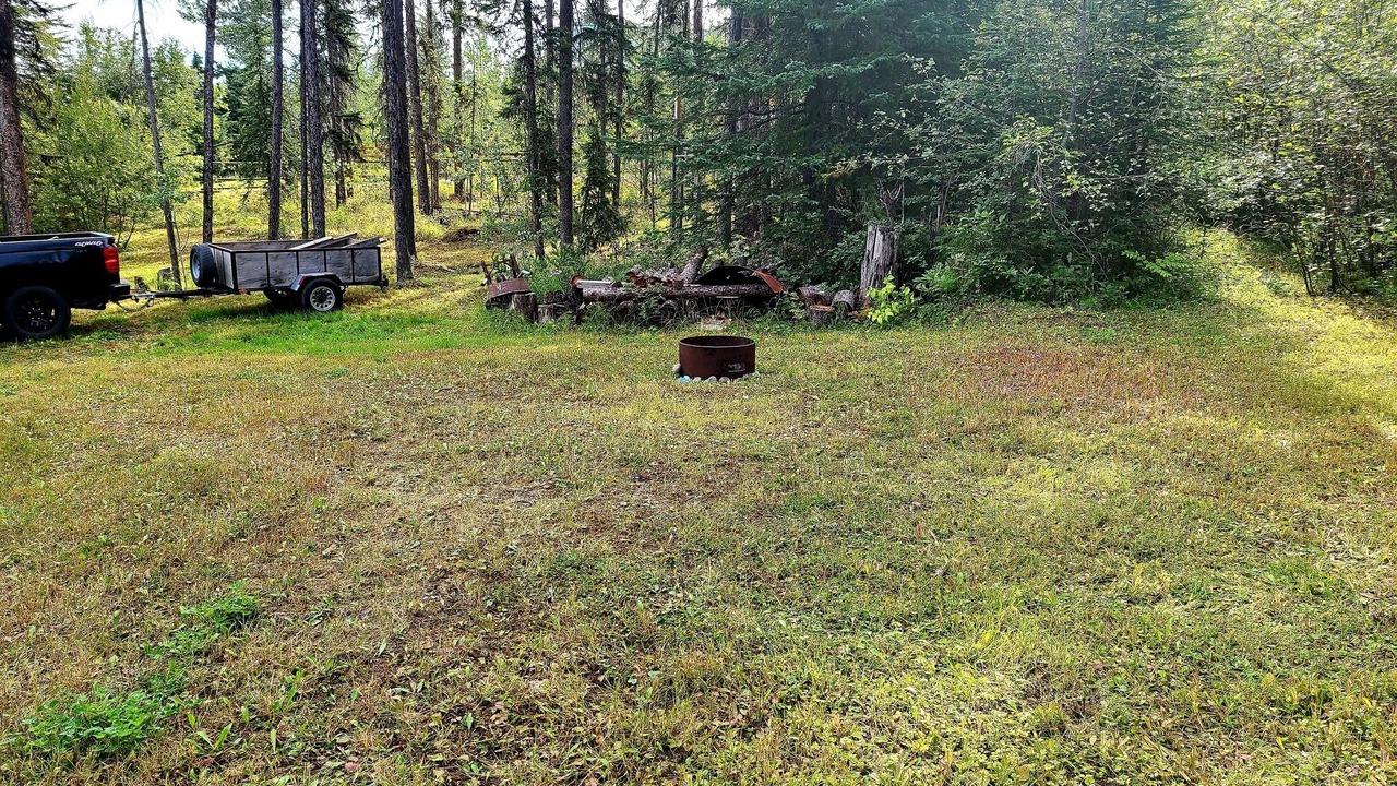 Photo of Others in Deka Lake