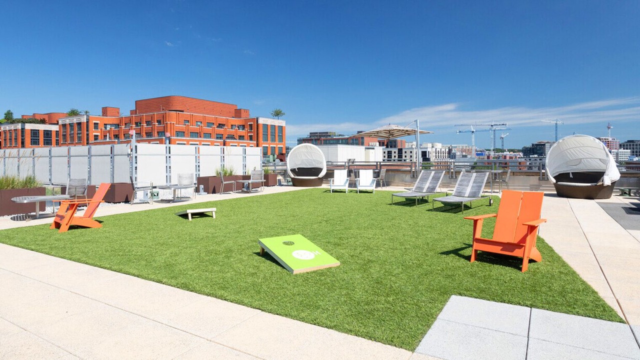 Photo of Outdoor in Near Northeast