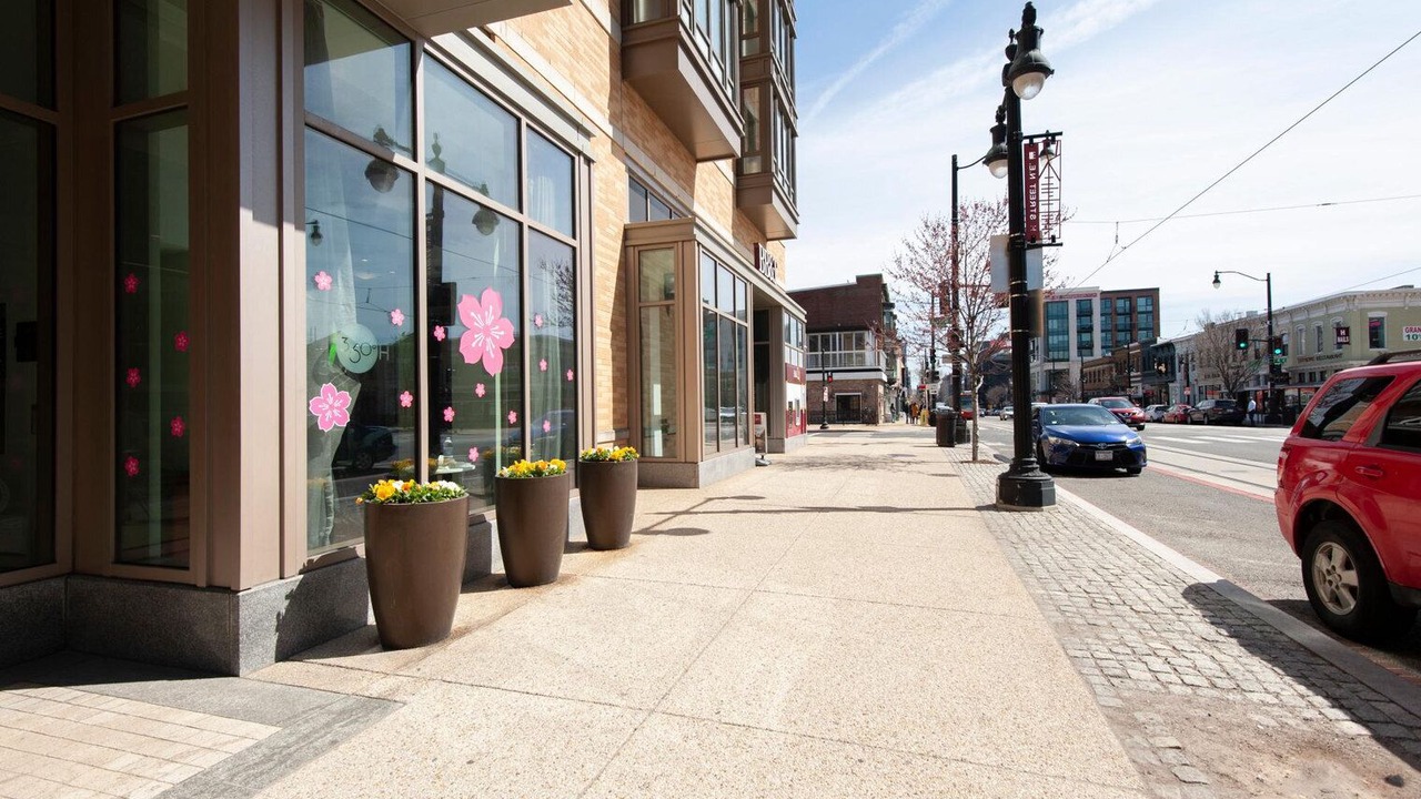 Photo of Outdoor in Near Northeast