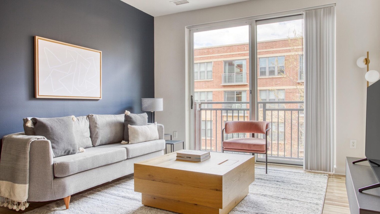 Photo of Livingroom in Near Northeast