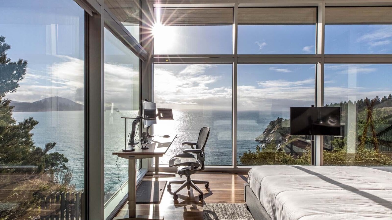 Photo of Bedroom in Port Orford