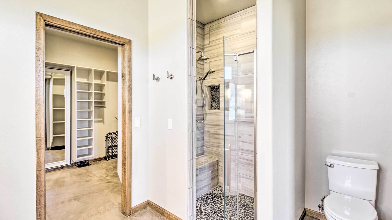 Photo of Bathroom in Elgin