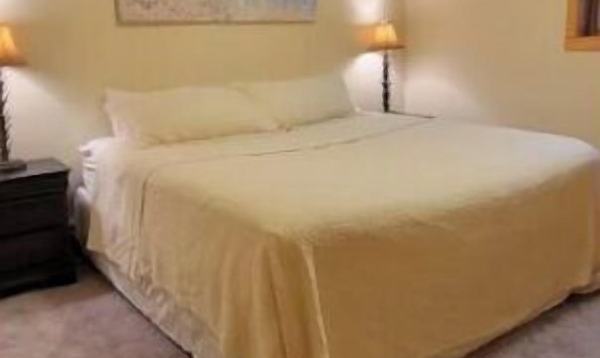 Photo of Bedroom in Goodman