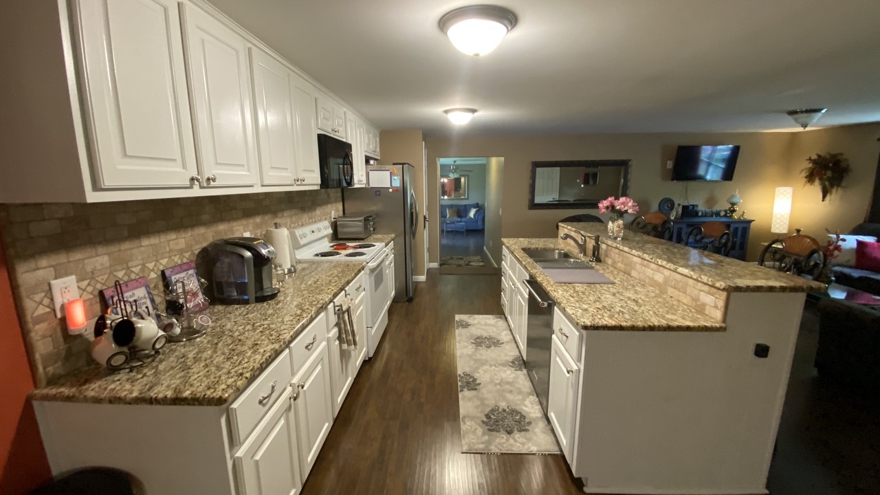Photo of Kitchen in Ashland City