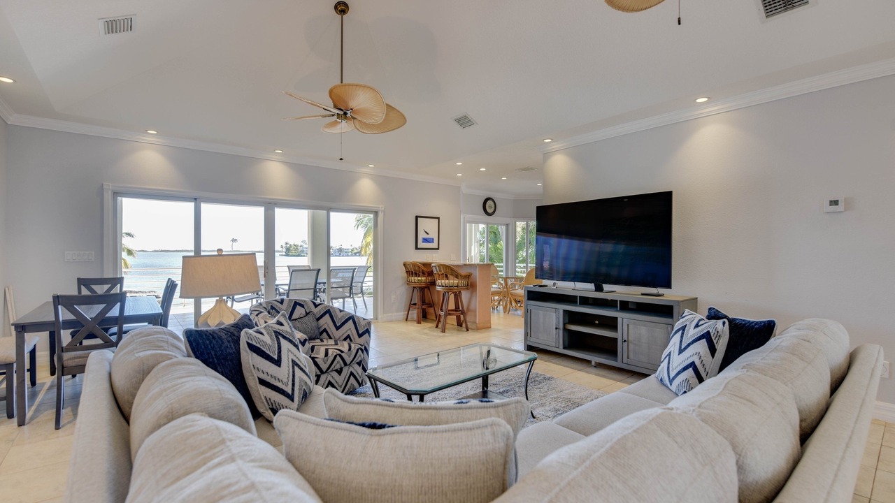 Photo of Livingroom in Sugarloaf Shores