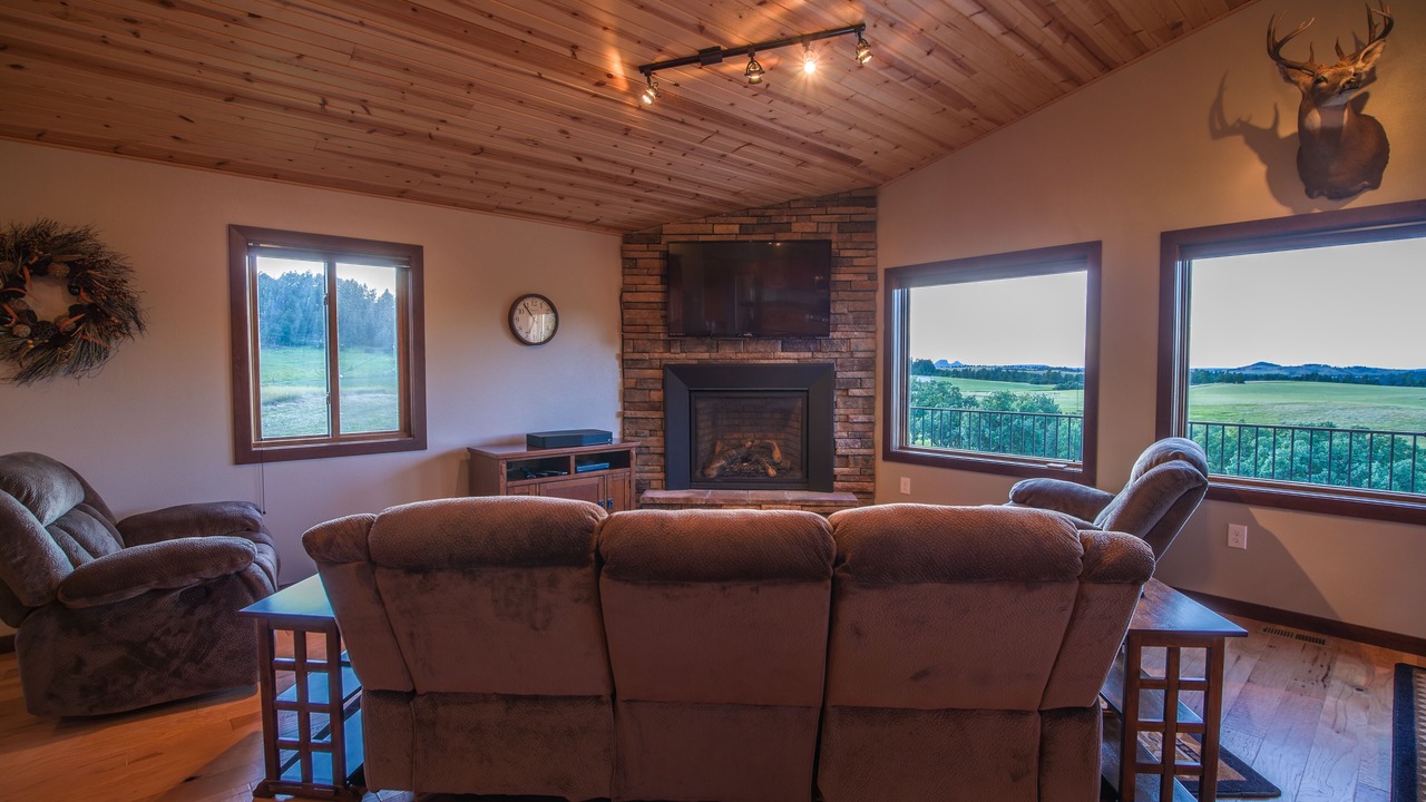 Photo of Livingroom in Devils Tower