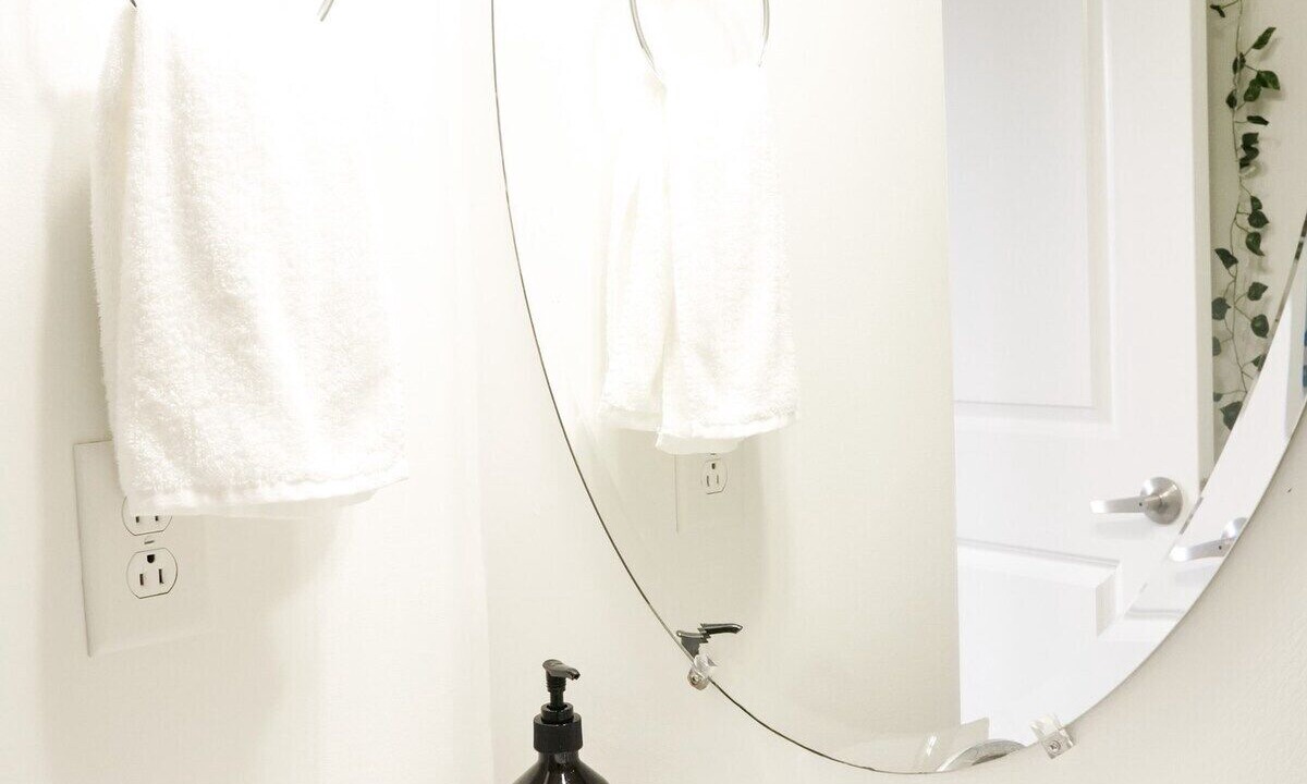 Photo of Bathroom in North Capitol