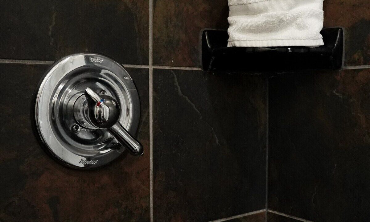 Photo of Bathroom in North Capitol