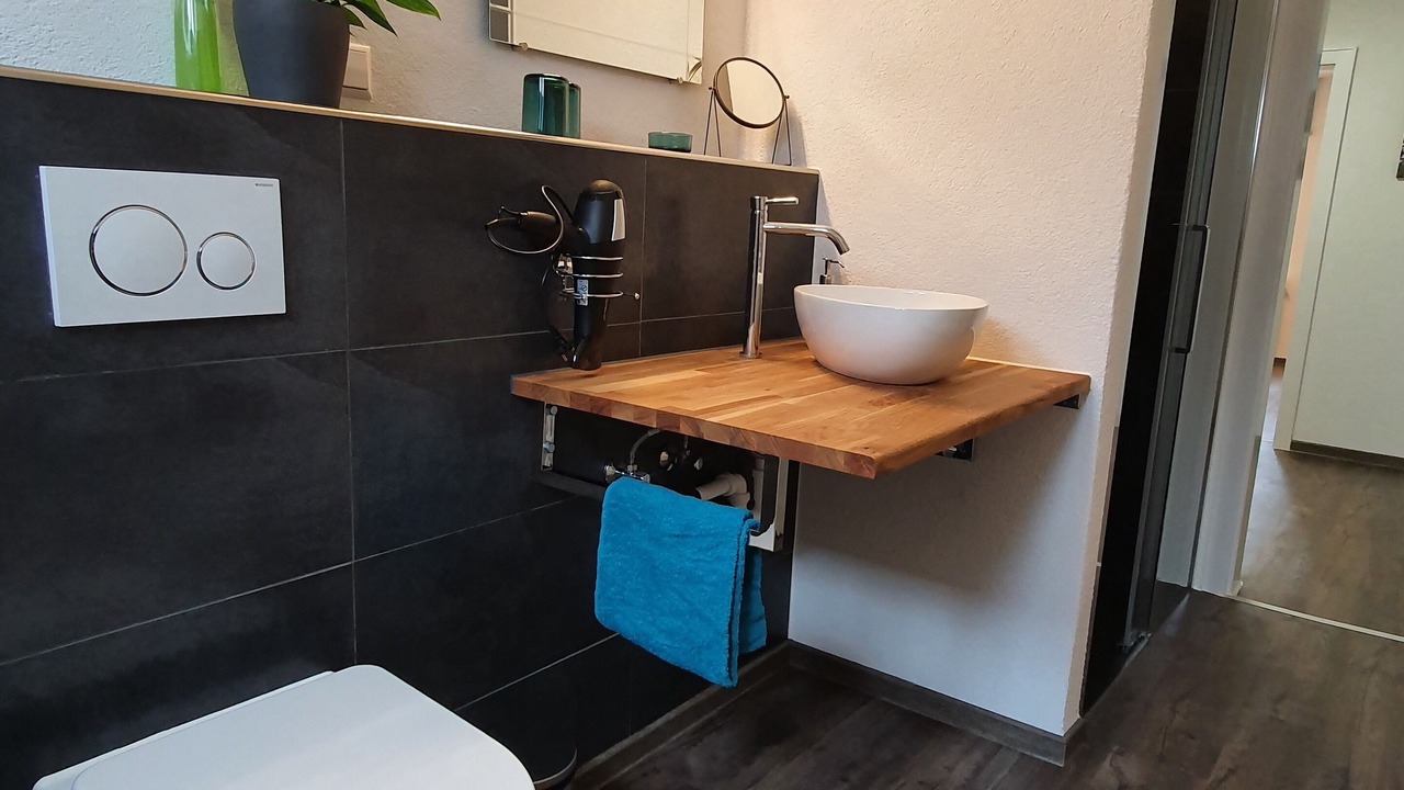 Photo of Bathroom in Silz