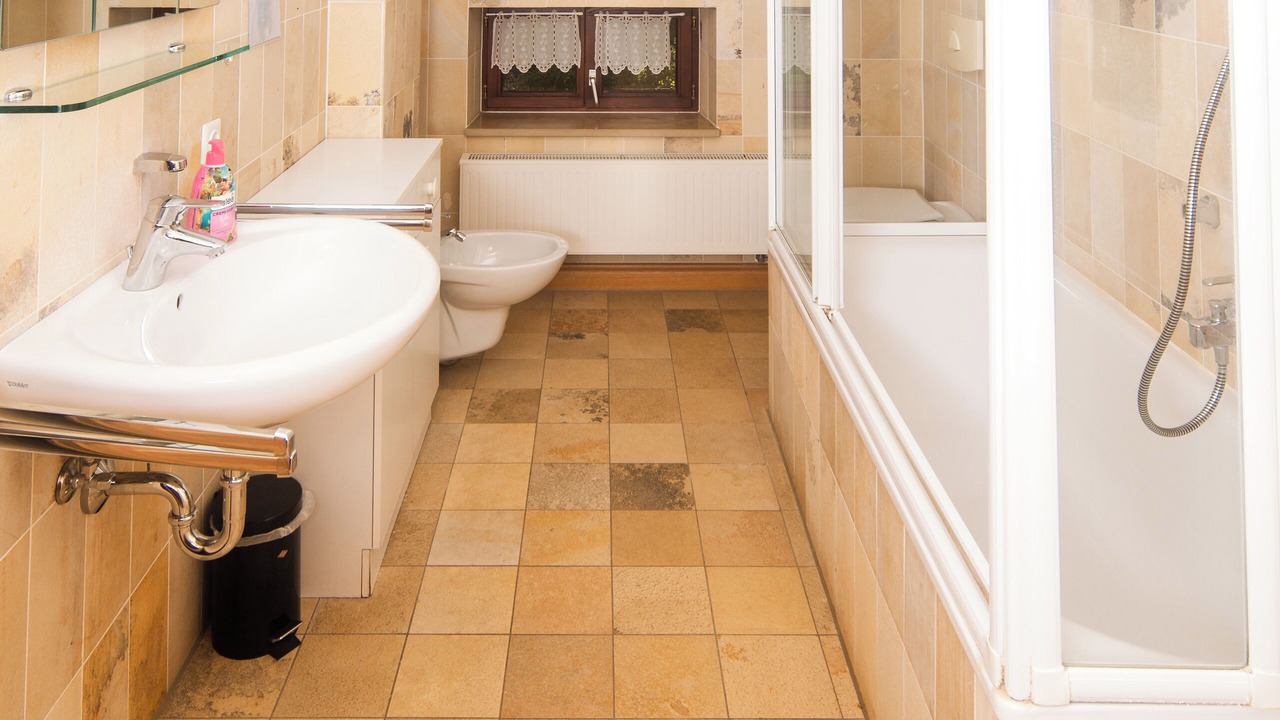Photo of Bathroom in Langenaltheim