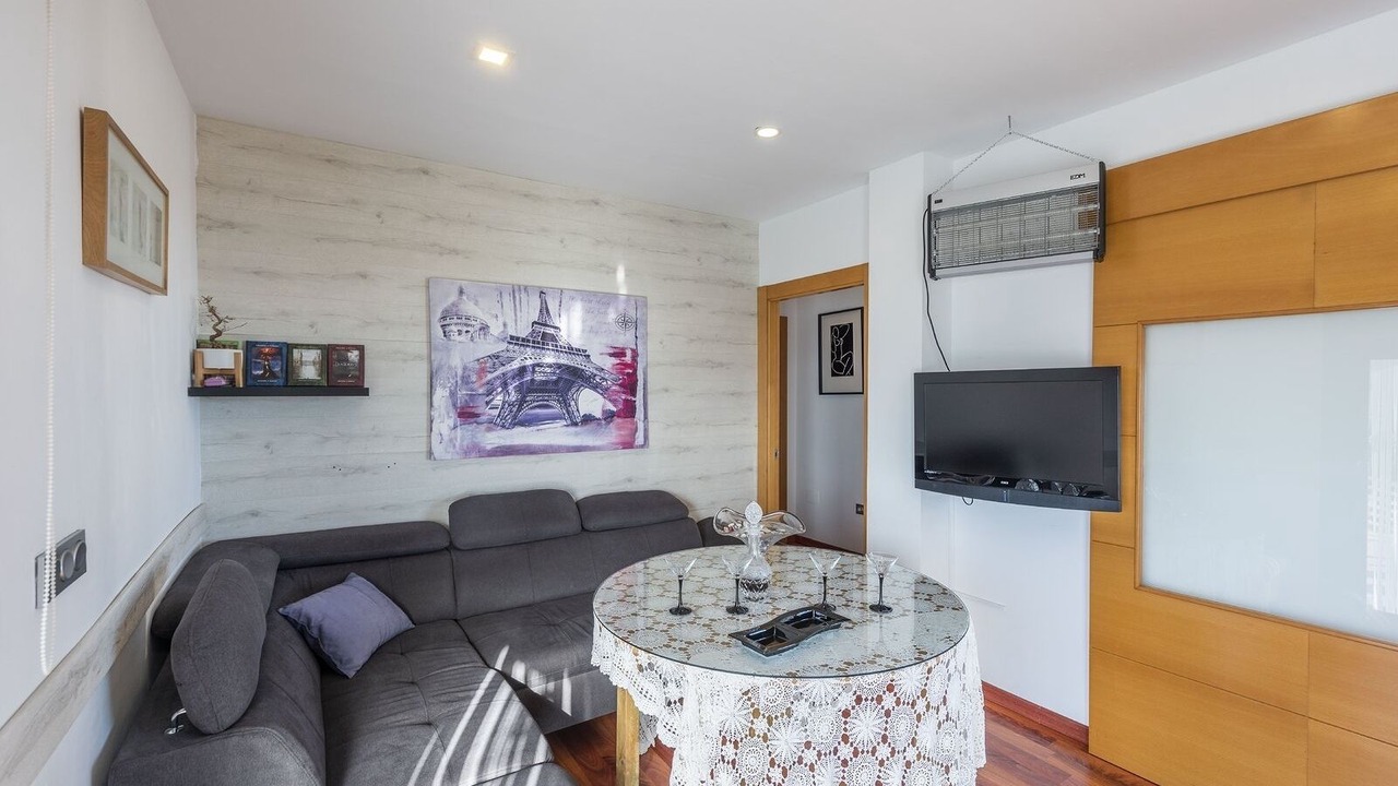 Photo of Livingroom in Baza