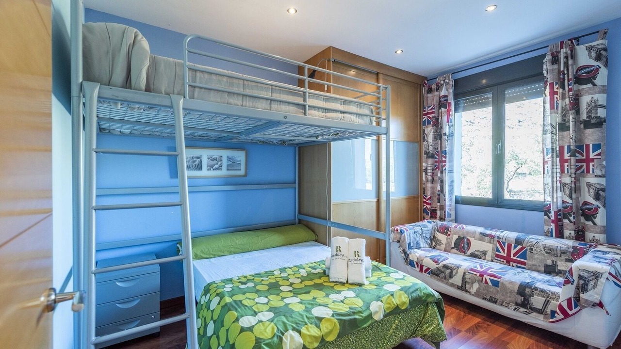 Photo of Bedroom in Baza