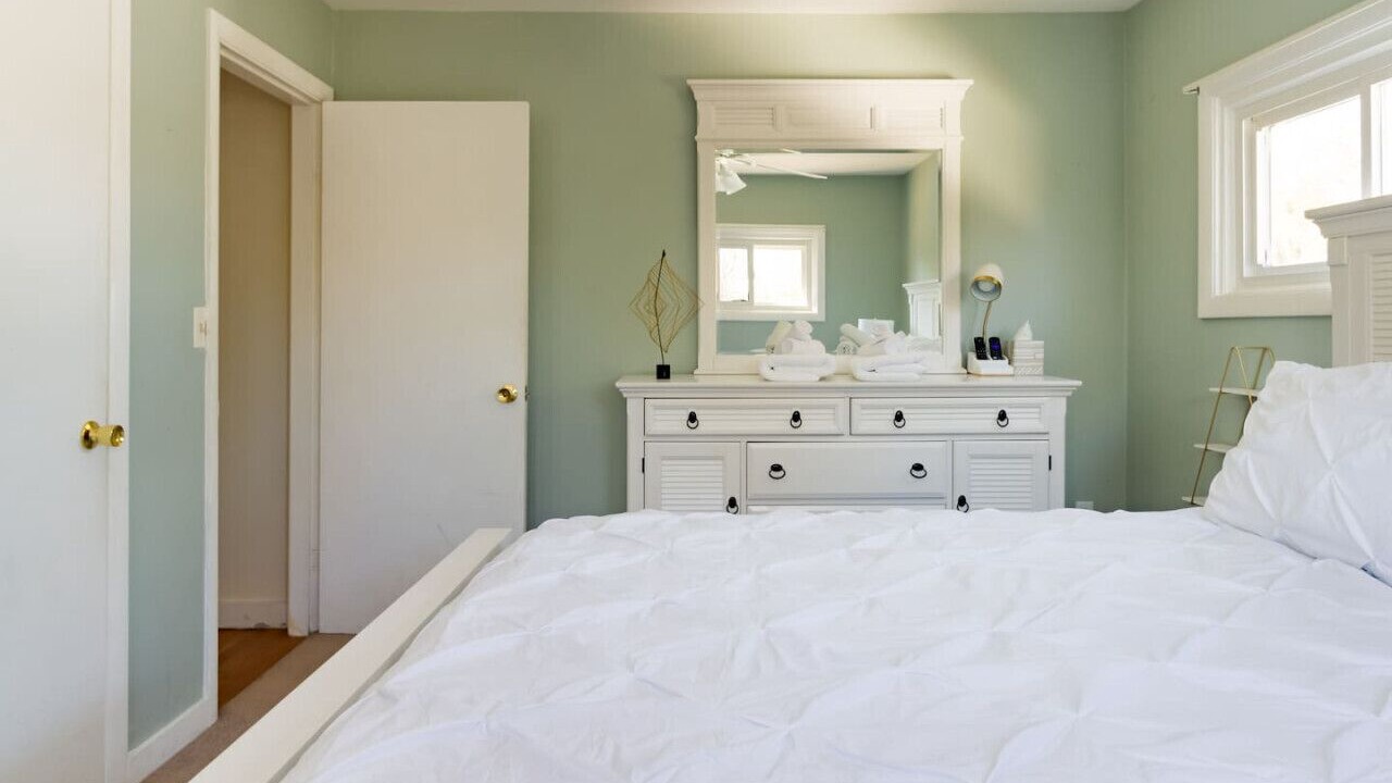 Photo of Bedroom in Middletown