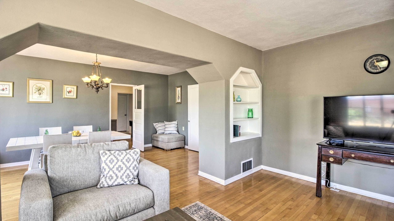 Photo of Bedroom in Sam Hughes