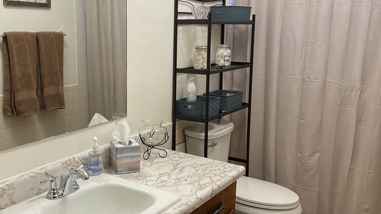 Photo of Bathroom in Athelstane