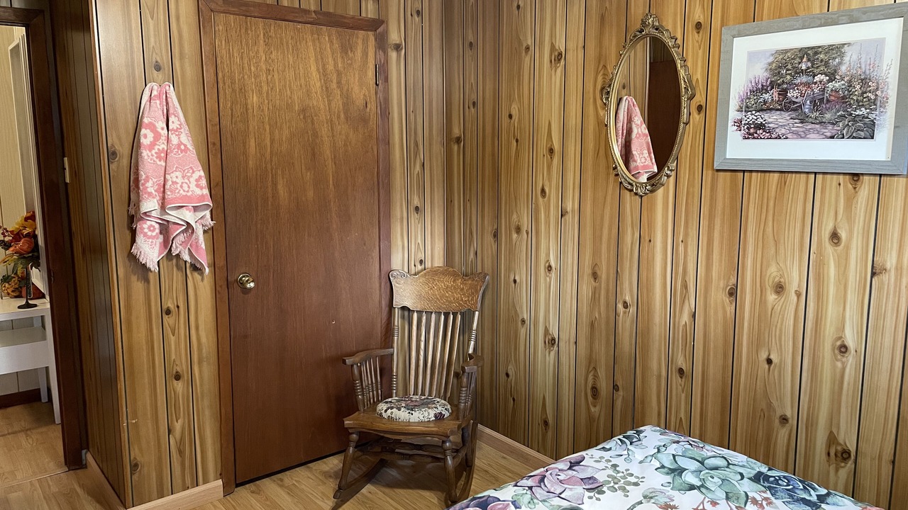 Photo of Bedroom in Athelstane