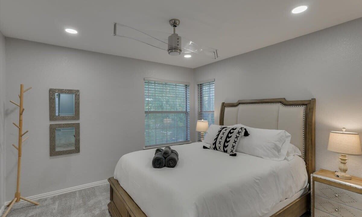 Photo of Bedroom in Rowlett