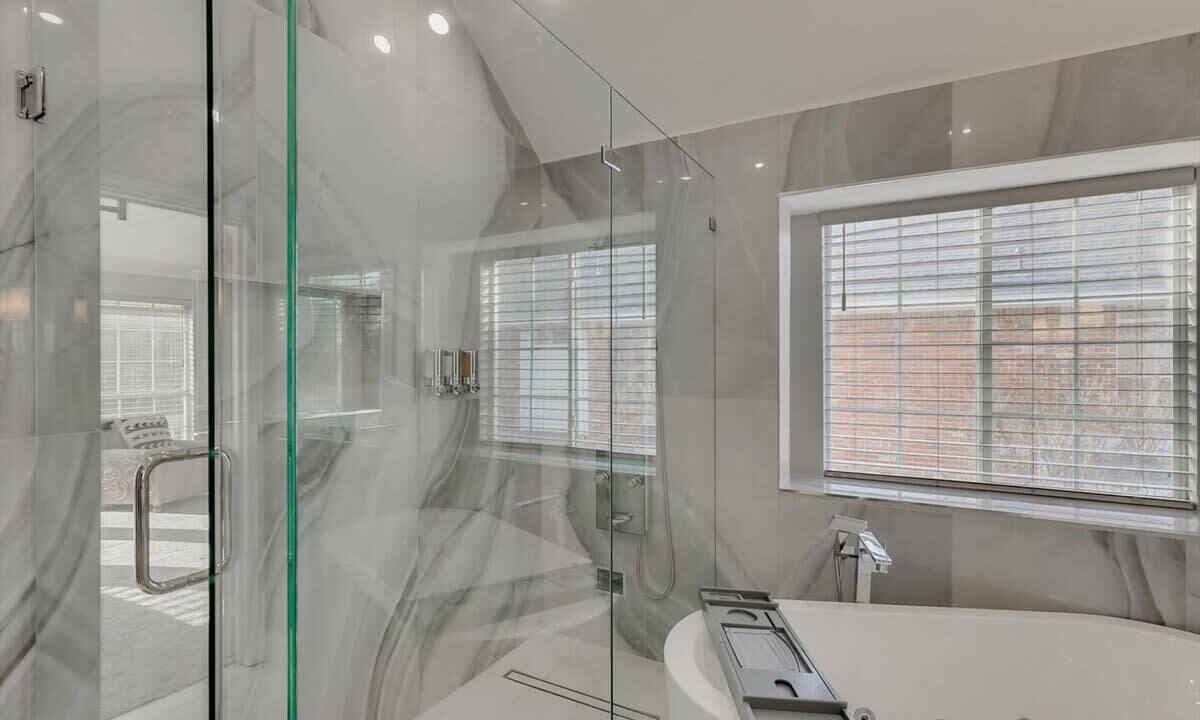 Photo of Bathroom in Rowlett