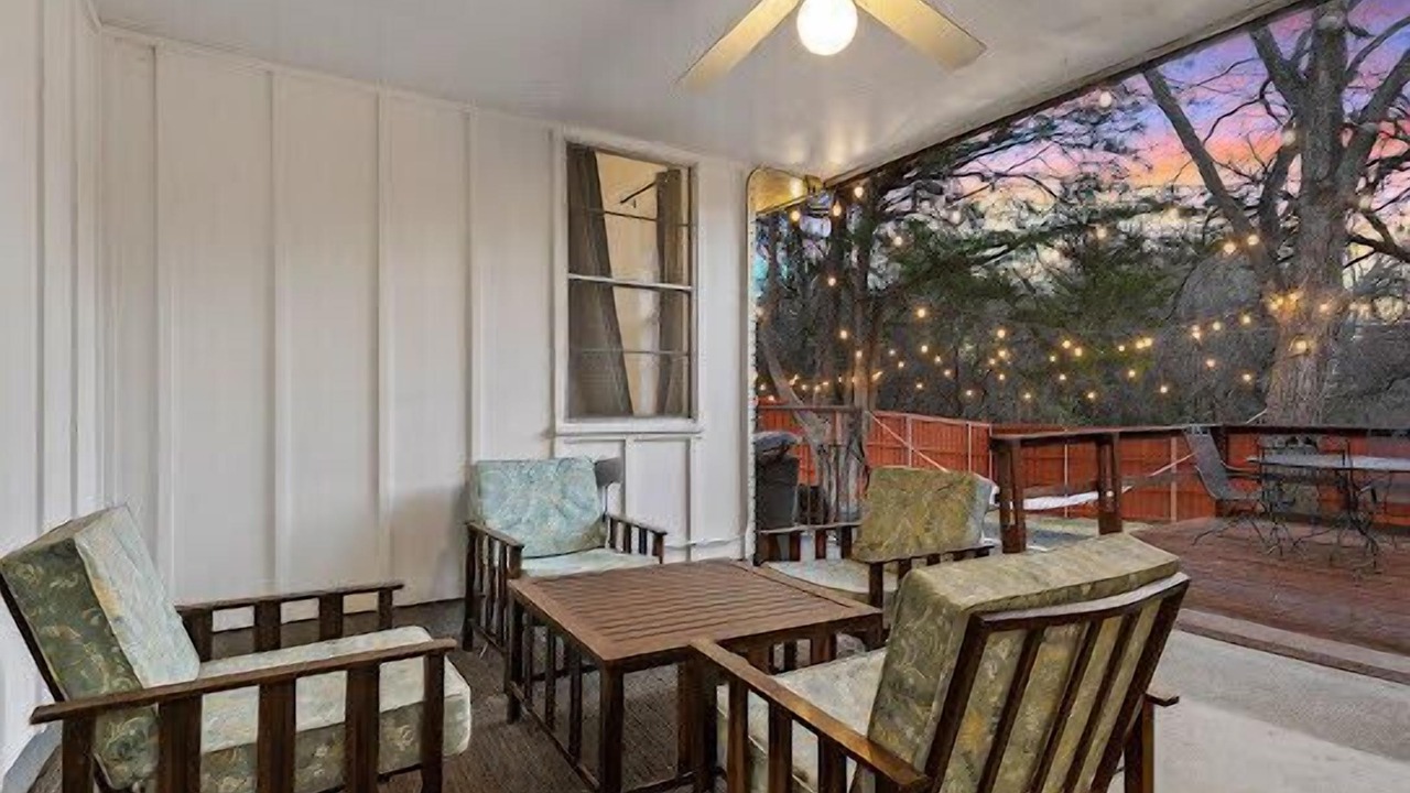 Photo of Patio Balcony in Oak Cliff